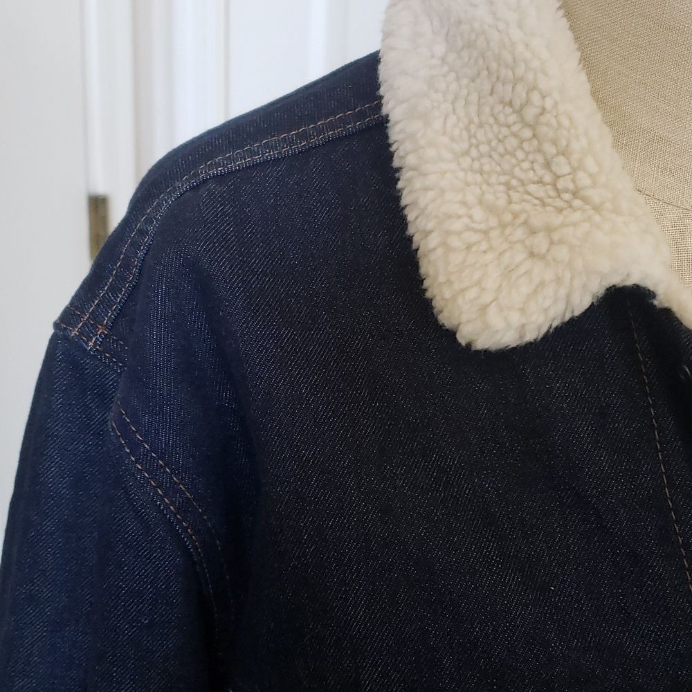 GAP Sherpa Lined Denim Trucker Jacket Dark Blue Oversized Cozy • SIZE SMALL - Picture 7 of 14